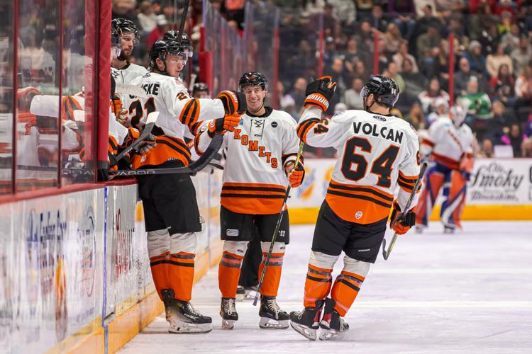 Komets Score Thrilling Updates: Fort Wayne Komets Live Score, Schedule & Results